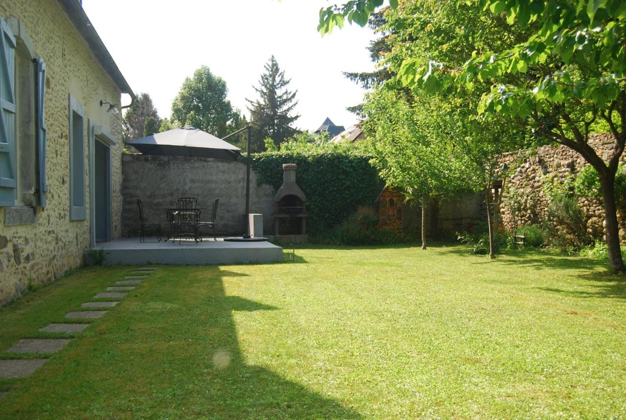 Ossun La Ferme Aux Fleurs B&B 외부 사진